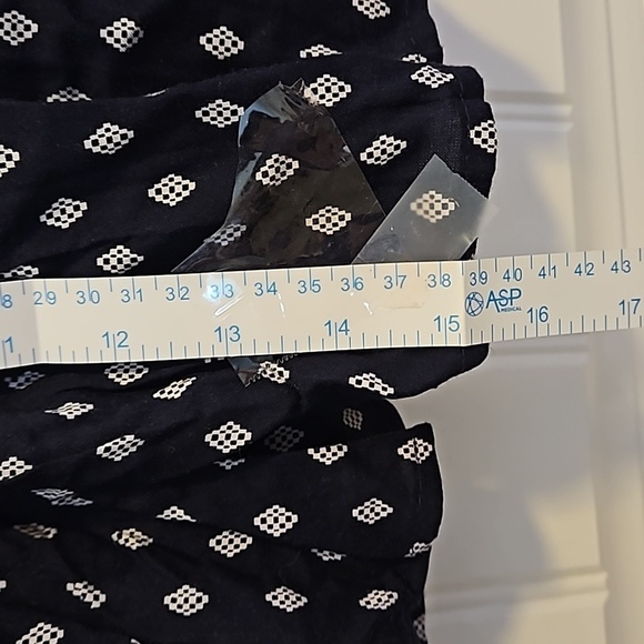 Navy Blue With Patern Flowy Mini Skirt Size S - Picture 4 of 8